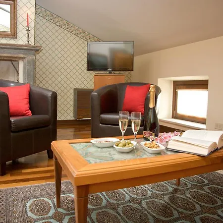 Tetlameya Hotel 4*